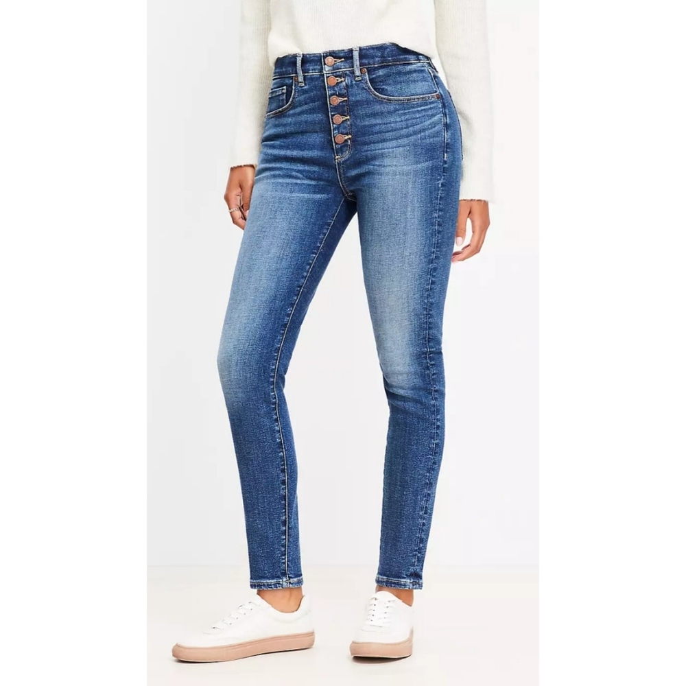LOFT High-Rise Skinny Jeans in Medium Blue Wash